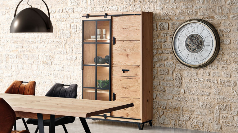 Vitrine 3 portes 1 tiroir...