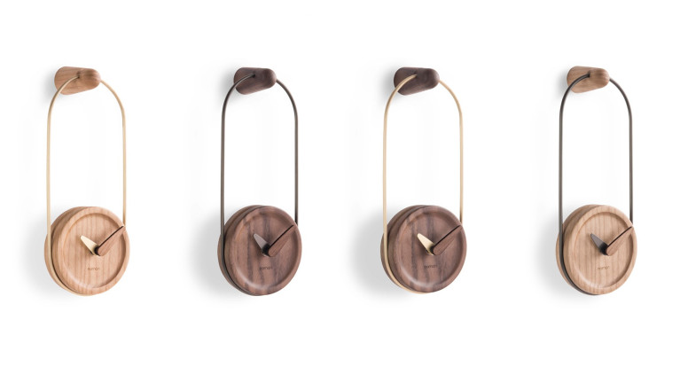 Horloge murale design en bois ou marbre, Eslabon