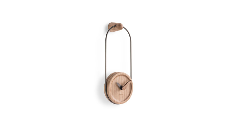 Horloge murale design en bois ou marbre, Eslabon