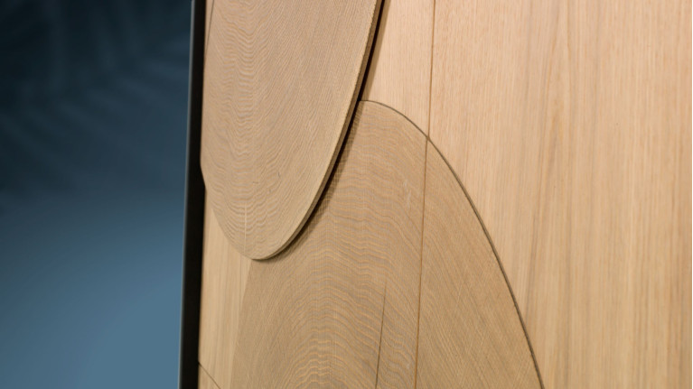 Vitrine 2 portes EQUINOXE | ODE À LA NATURE ET À LA LUMIÈRE