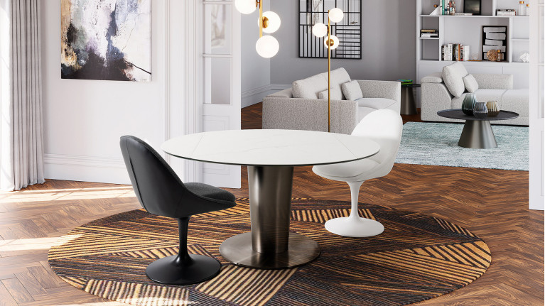 Chaise pivotante noire SONIA | Pied tulipe et assise rembourrée