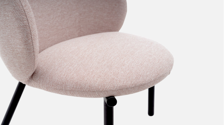 Fauteuil design, forme arrondie, style épuré, Kyoto