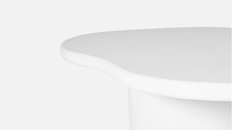 Table basse design avec effet béton ciré, Picasso