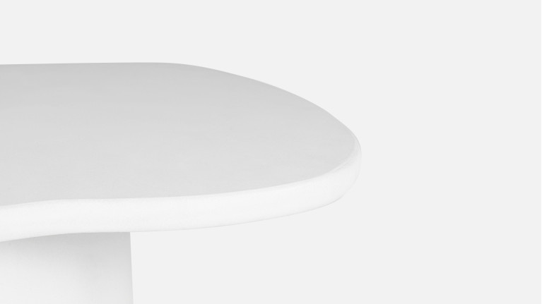 Table basse design avec effet béton ciré, Picasso