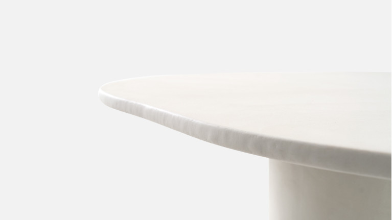 Table à manger design à forme organique beige, Picasso