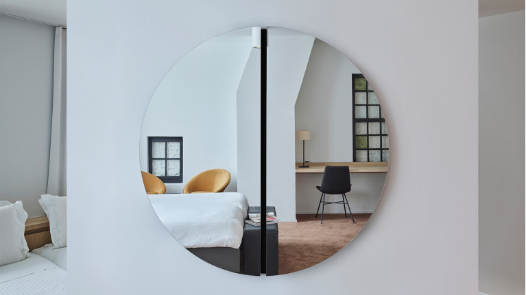 Miroir mural design rond, très grande taille, Luna Balck