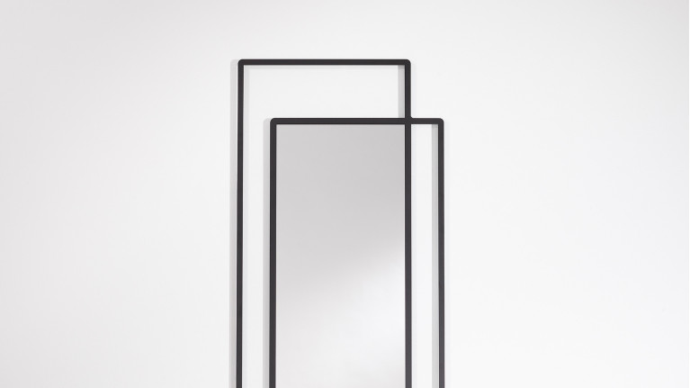 Miroir design pour salon, effet relief, 50 x 170 Bordo