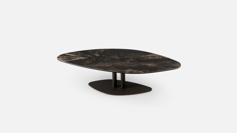 Table basse au style organique en céramique et métal, Bossa