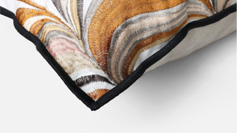 Coussin design, lin et coton, avec lignes, Strates