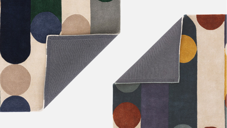 Tapis inspiration Bauhaus avec formes géométriques , Romy