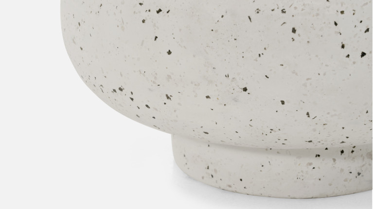 Table basse design avec finition enduit à la chaux, Poppy