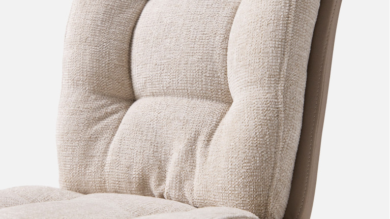 Chaise MOLTON pivotante en tissu bouclé – Confort & Design
