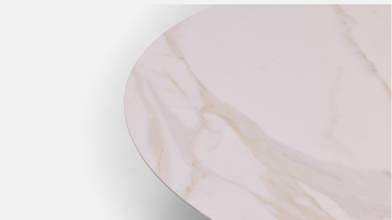 Table basse ronde ORION - Plateau céramique et piètement fer noir