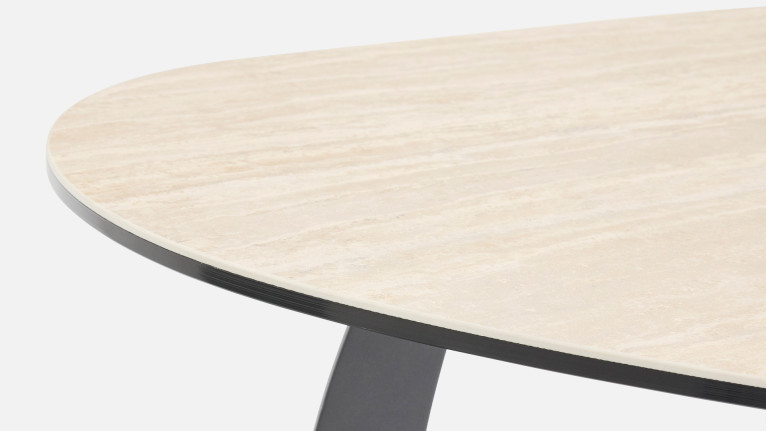 Table basse SOHO - Plateau céramique et piètement fer laqué noir