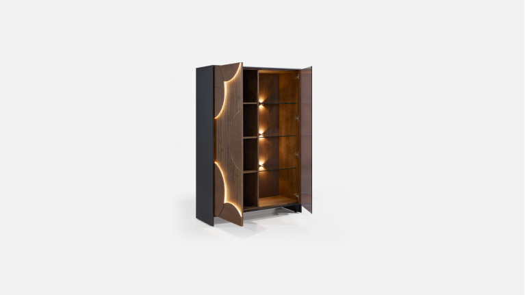 Vitrine NEO EQUINOXE – Placage chêne, étagères verre et éclairage LED