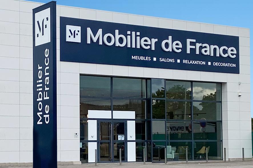 Magasin de meubles et de canapés haut de gamme à Tourville la Riviere