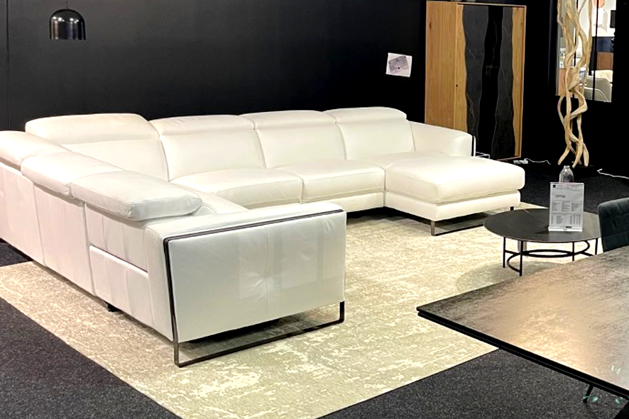 Buffet, vitrine ou meubles de rangement... découvrez nos gammes exclusives et personnalisables à Sarrebourg