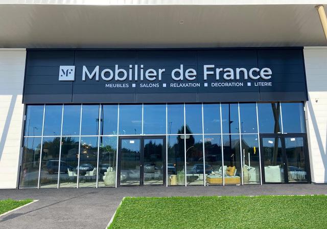 Nouveau magasin de meubles et canapés Mobilier de France à Bourges - Saint Doulchard