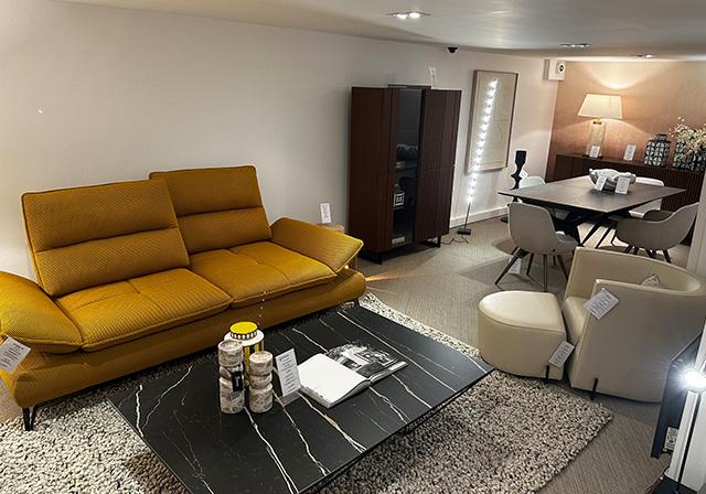 Découvrez nos canapés et fauteuils personnalisables à Paris 15, dans votre magasin de canapé haut de gamme à Convention