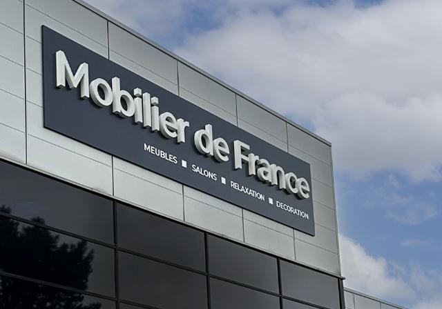 Magasin de meubles et de canapés haut de gamme à Montévrain