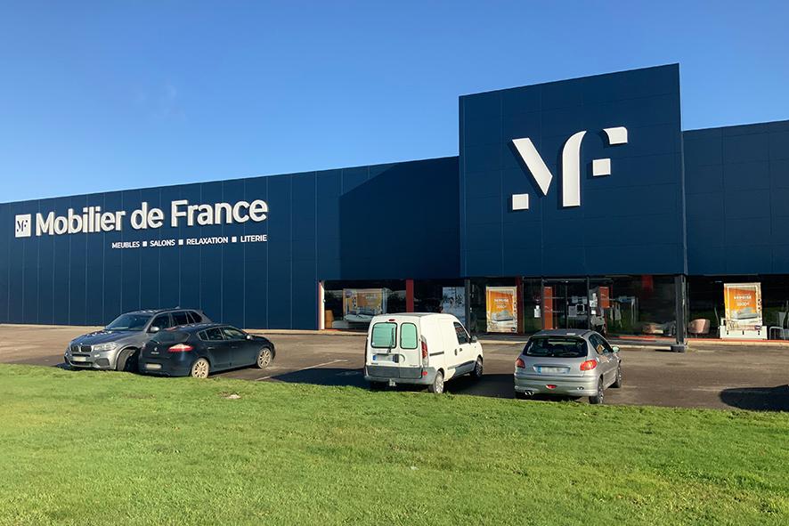 Magasin de meubles et de canapés design en cuir ou tissu à Morlaix