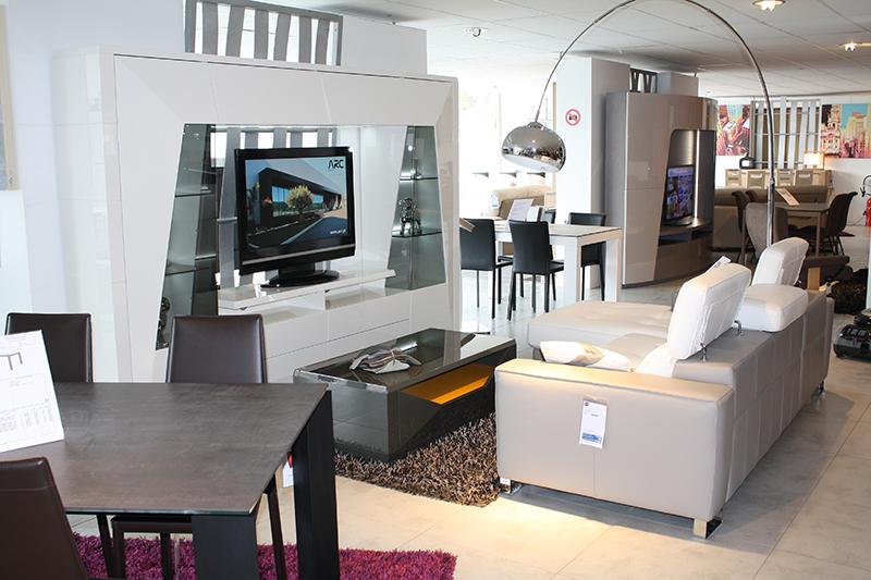 Canapés et meubles design dans votre magasin de meubles à Créteil