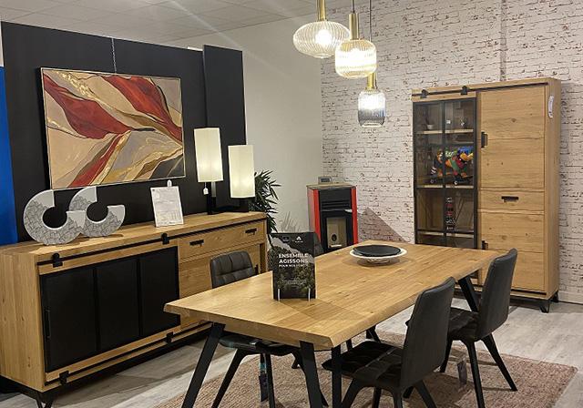Table et chaises design dans votre magasin de meubles à Grenoble