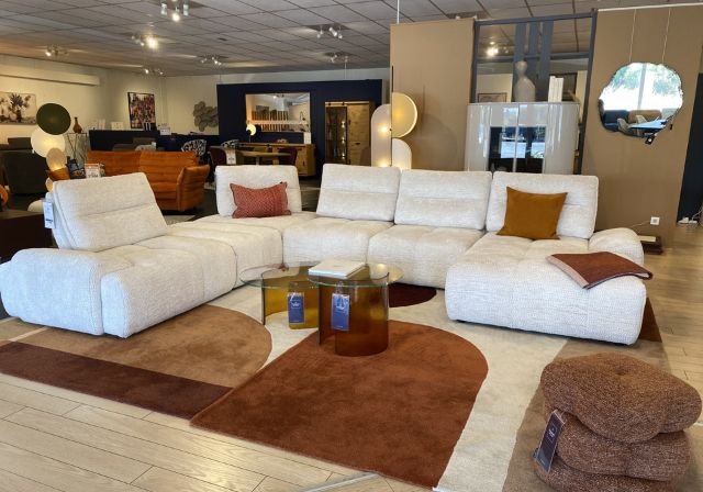 Canapés et modèles relax haut de gamme dans votre magasin Mobilier de France à Toulon Ollioules