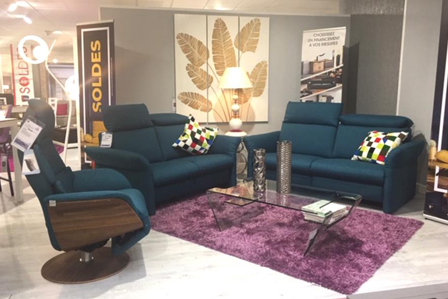 Canapés d'angle et fauteuils relax à découvrir dans votre magasin à Poitiers