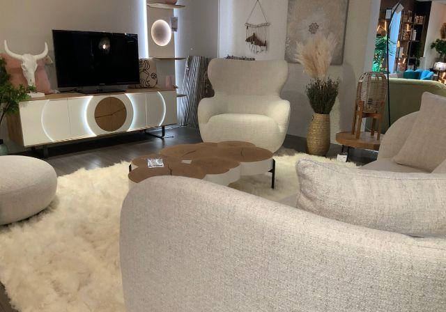 Collections de meubles et de salon design et personnalisables à découvrir à Mont-de-Marsan