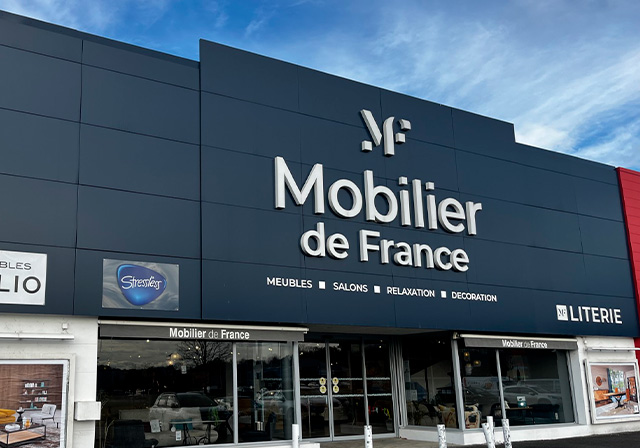 Magasin de meubles et de canapés haut de gamme à Pau