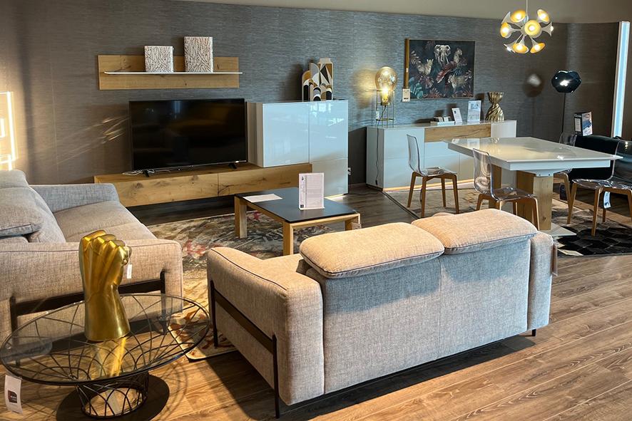 Canapés et meubles design en bois dans votre magasin de meubles à Brive
